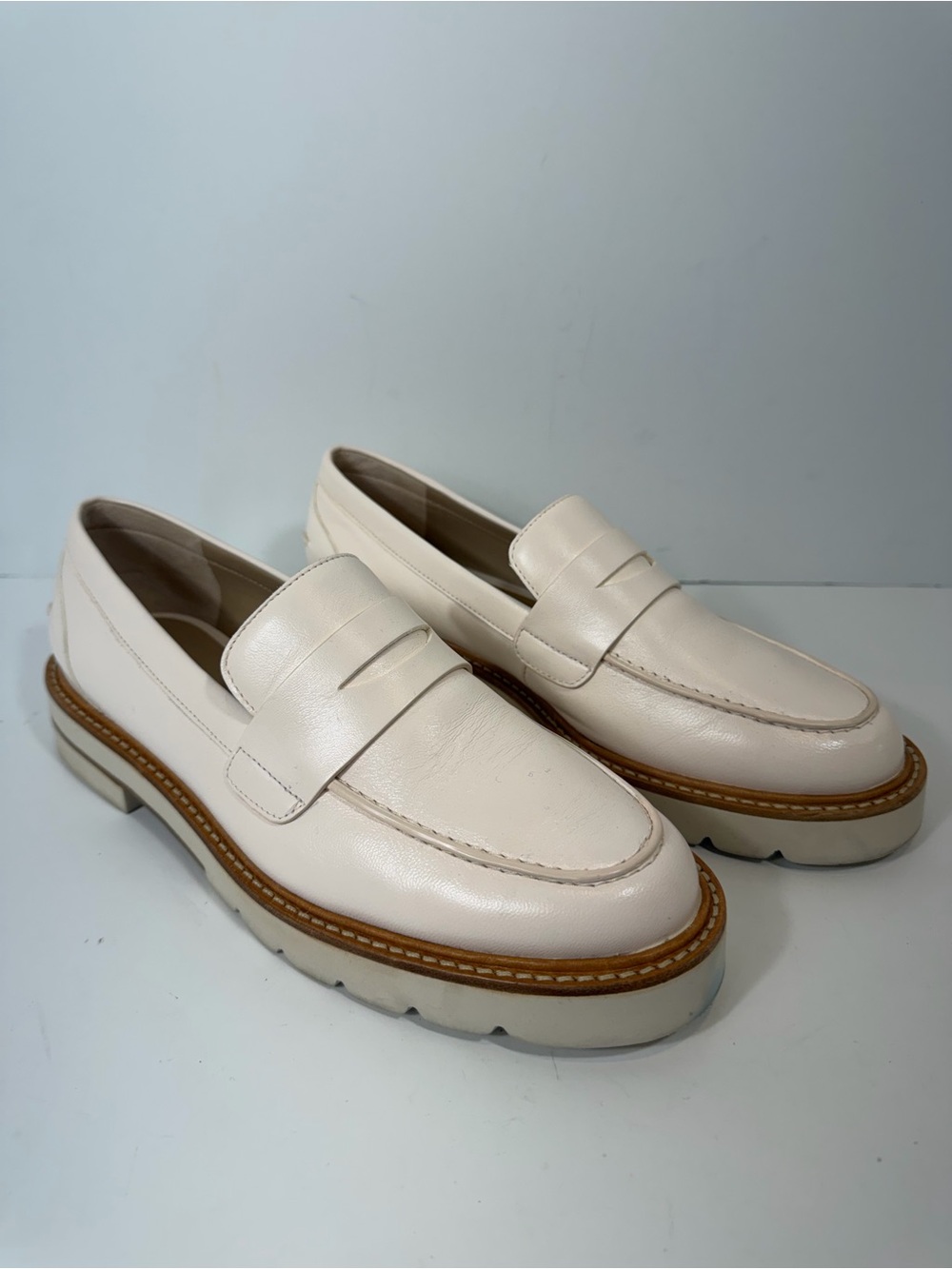 Stuart Weitzman Ivory Leather Penny Loafers Lug Sole Platform Size 8.5 Spain